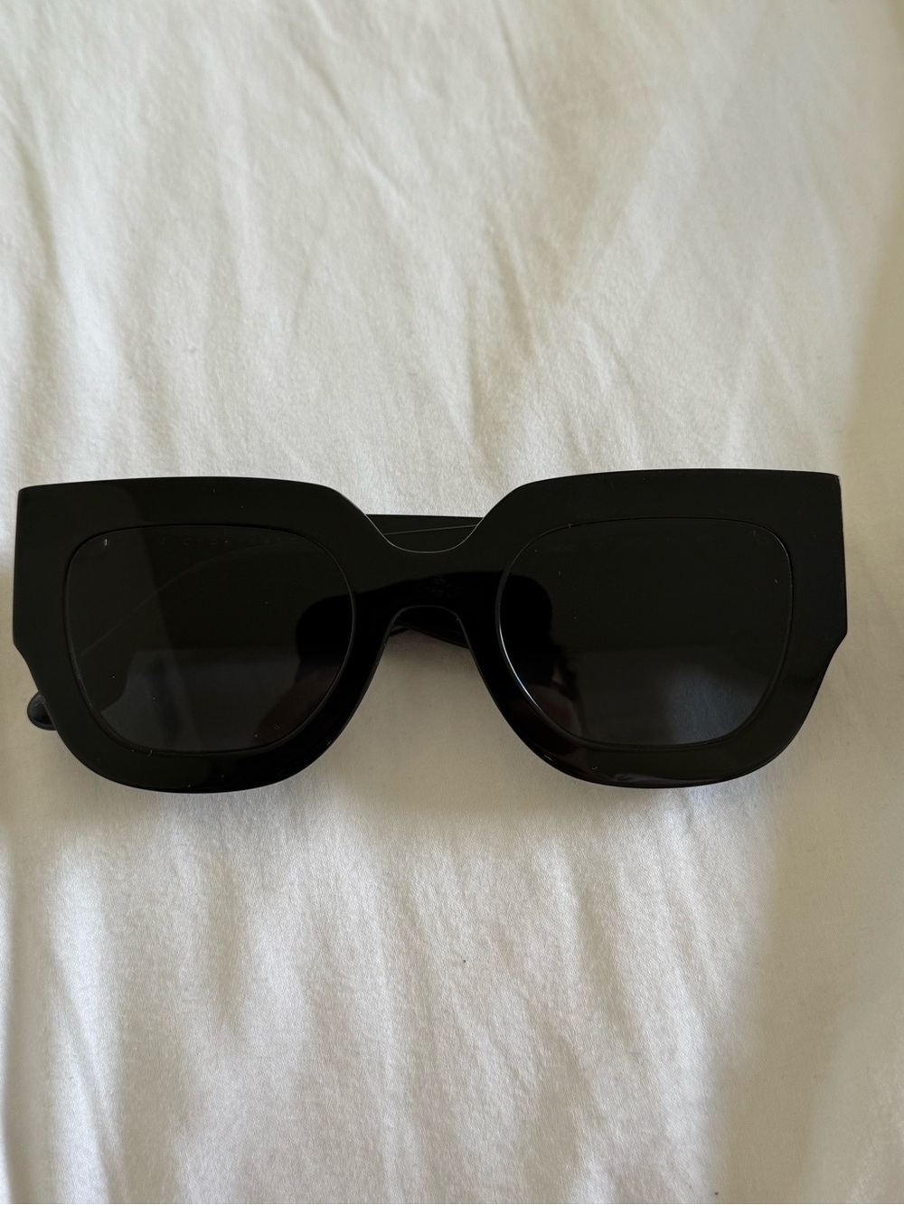 Victoria Beckham Black Square Oversized Sunglasses